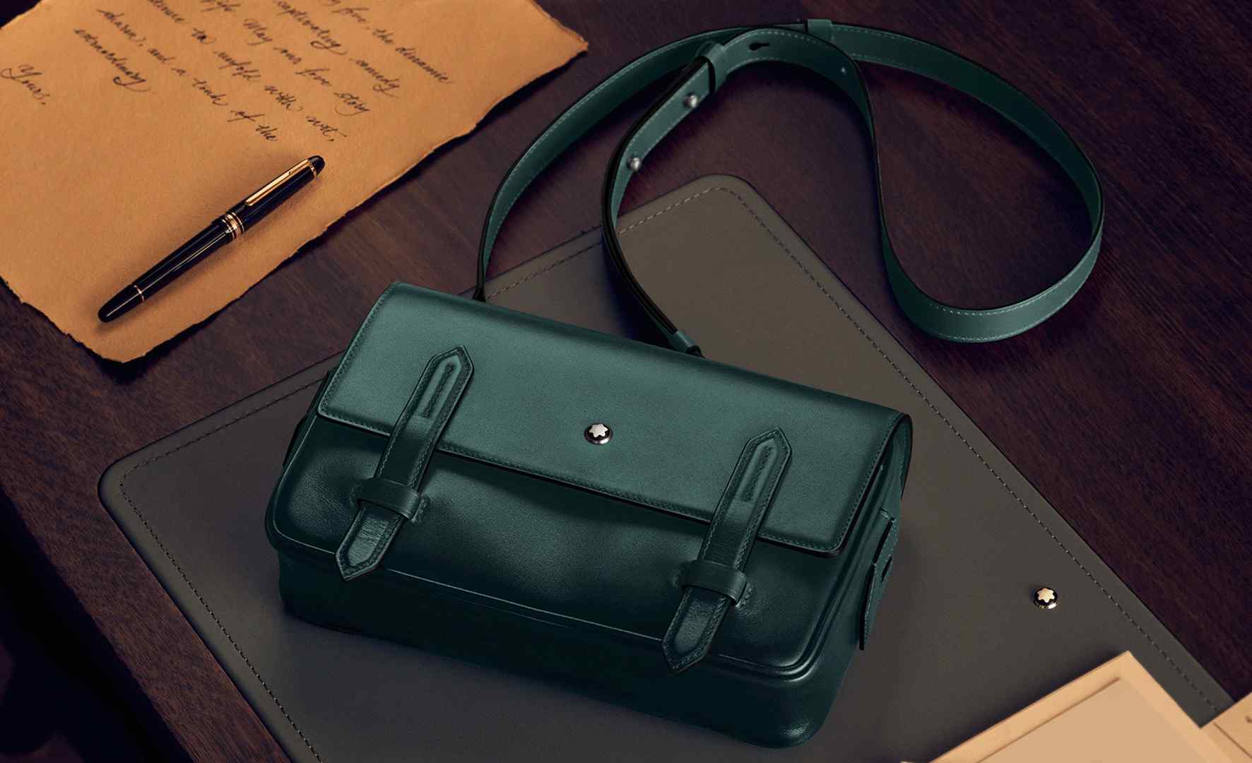 Giá túi da hàng hiệu Montblanc bao nhiêu tại Store Việt Nam?