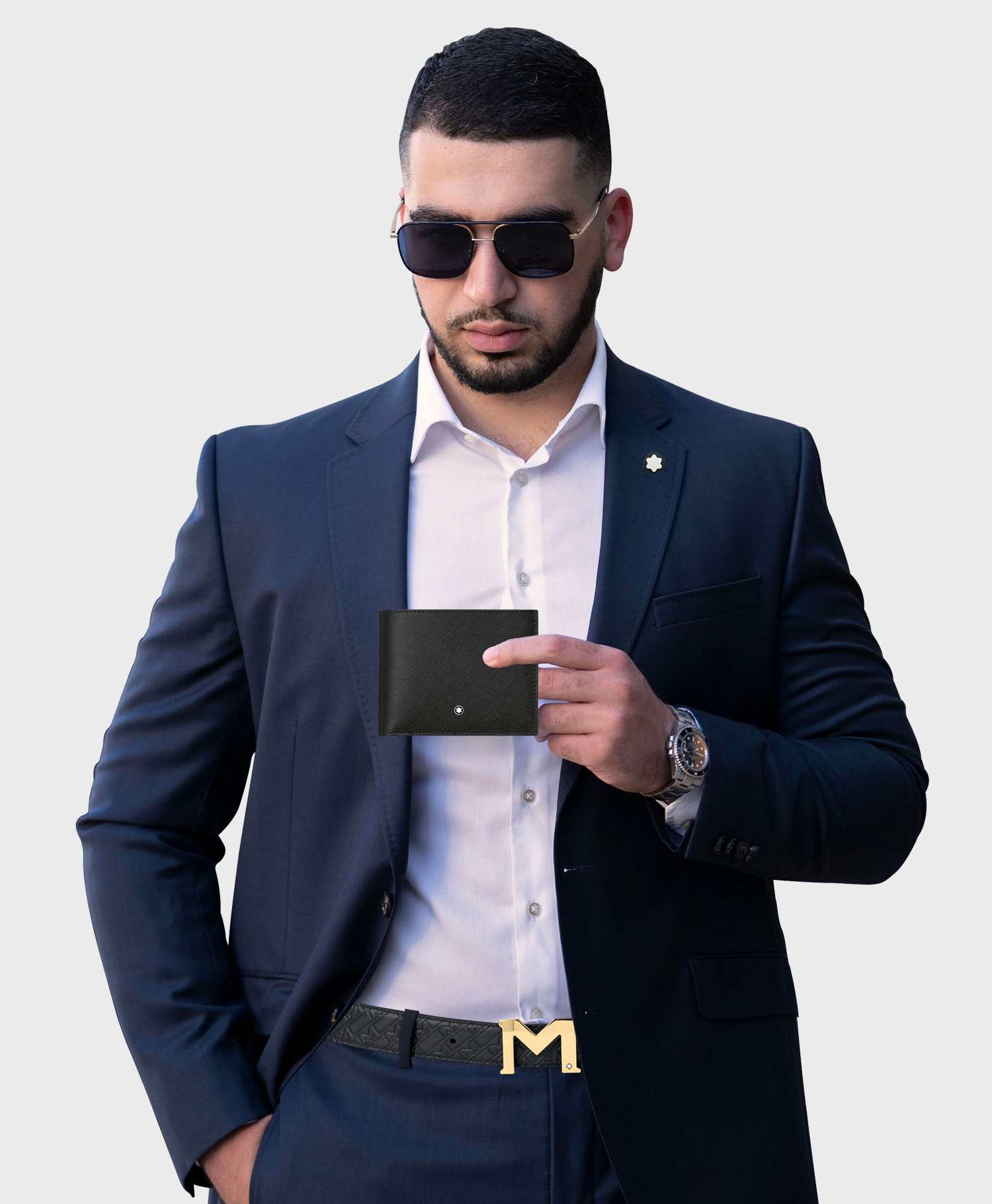 Giá ví Montblanc bao nhiêu tiền mã MB113215 ở Store Việt Nam?